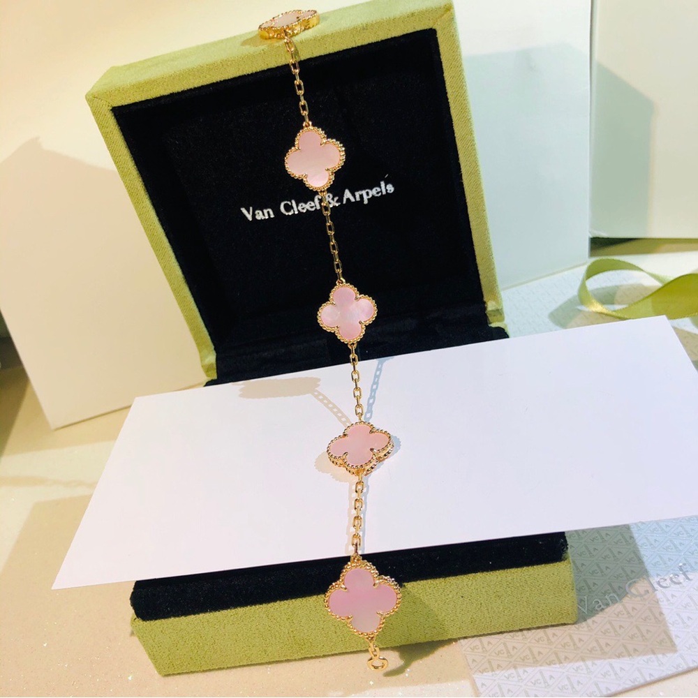 Van Cleef Pink Mother of Pearl Clover Bracelet - Picture 3 of 6